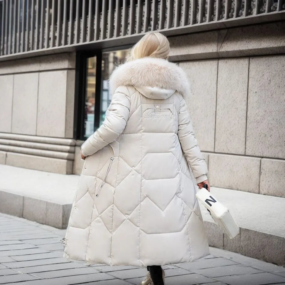 White long down coat, rear view, quilted design with fur-trimmed hood