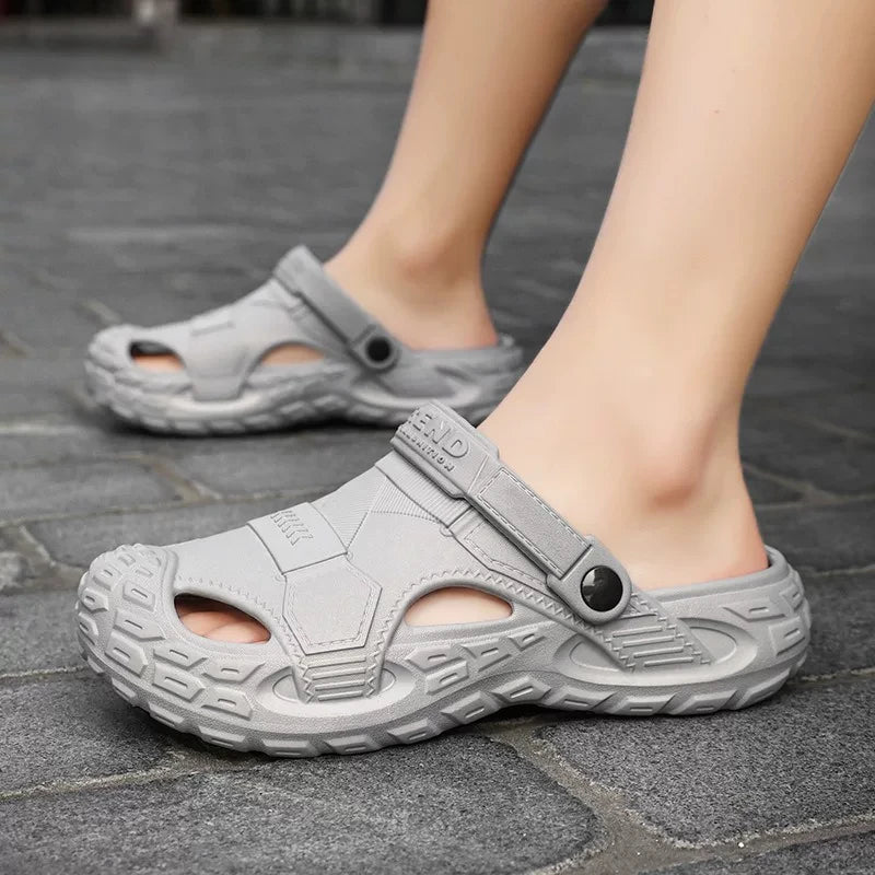 Men's summer clog sandals in light gray with adjustable strap and textured grip sole