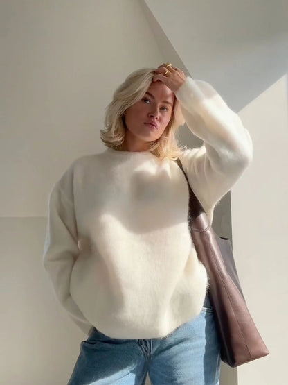 Cream mohair sweater with crew neck and relaxed long sleeves