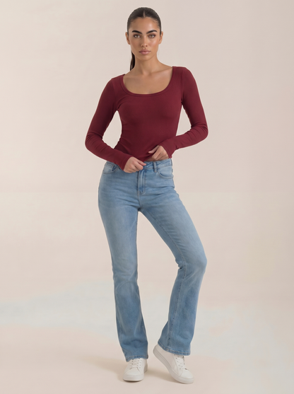 Burgundy scoop-neck long-sleeve top with fitted waist