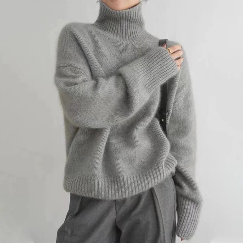 Ribbed turtleneck sweater in heather grey, high neck and chunky knit sleeves